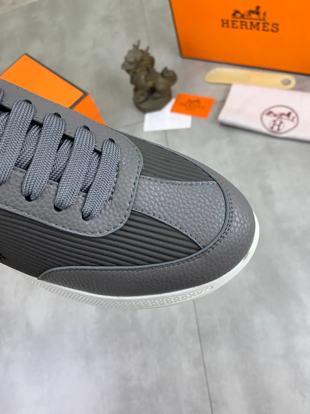 Men's men's shoes P460 new style [HERMES] Hermès - High-end quality original order - Upper: 🔝Nappa calfskin, sewn brand 'H' totem - Inner: water-dyed cowhide - Outsole: ultra-light TPU foam; molded outsole - Ultra-high quality control·Fine workmanship: highlighted (high-end·nobility·grade) -Size: 38-44 (45 can be customized)·